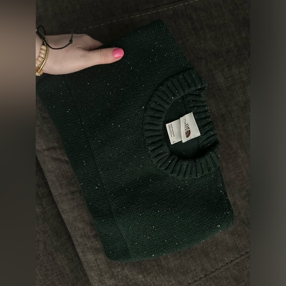 Mens Northface Sweater - Picture 2 of 7